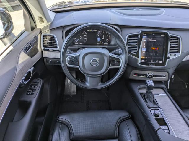 2022 Volvo XC90 T6 Inscription 7 Passenger
