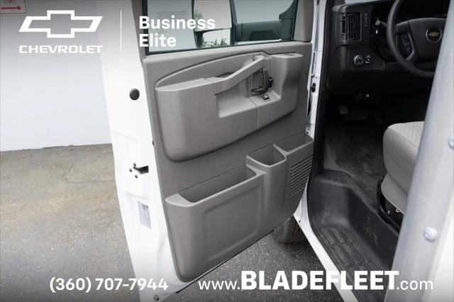 2024 Chevrolet Express Cutaway Work Van