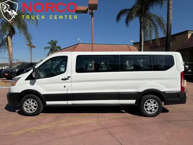 2017 Ford Transit XLT