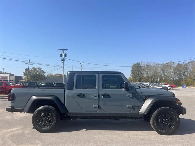 2024 Jeep Gladiator Sport