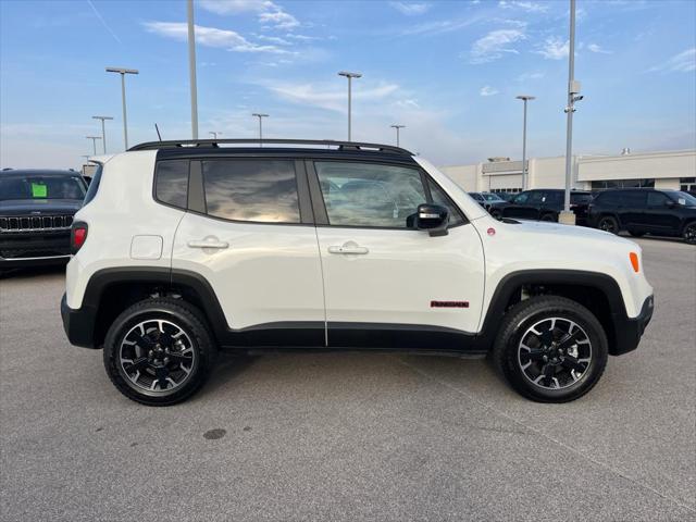 2023 Jeep Renegade Trailhawk 4x4