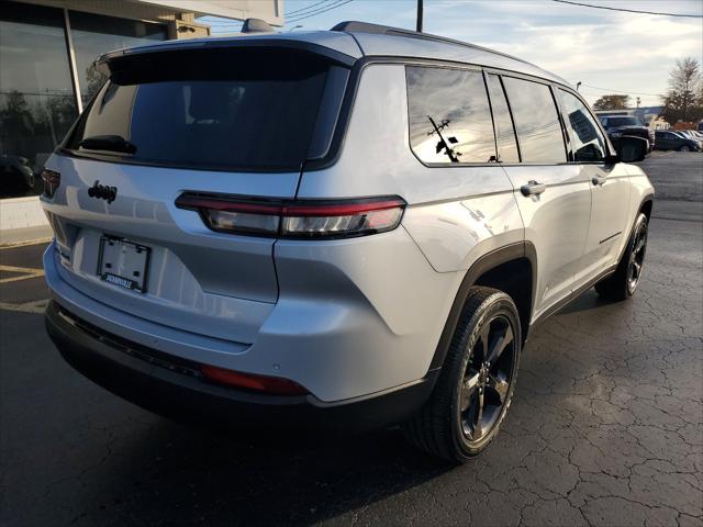2022 Jeep Grand Cherokee L Altitude 4x4
