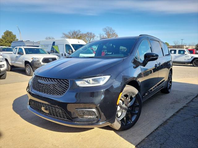 2024 Chrysler Pacifica Touring L AWD