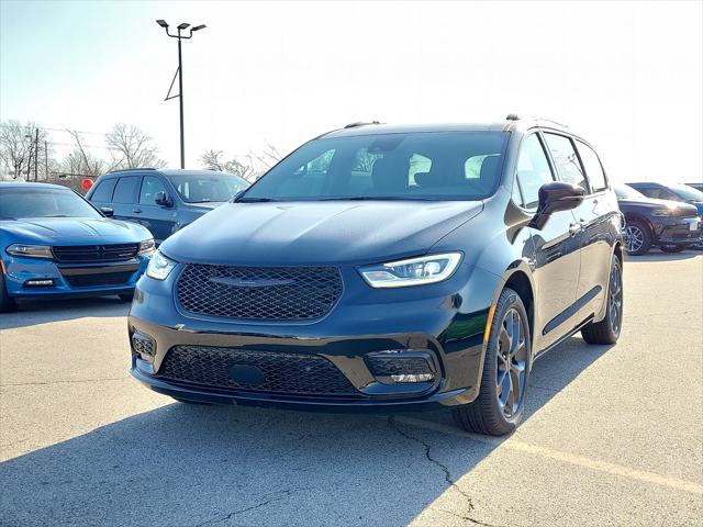 2024 Chrysler Pacifica Touring L AWD