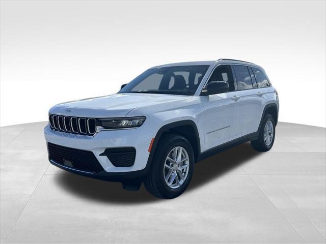 2025 Jeep Grand Cherokee GRAND CHEROKEE LAREDO X 4X2