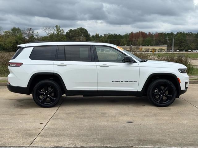 2022 Jeep Grand Cherokee L Altitude 4x4