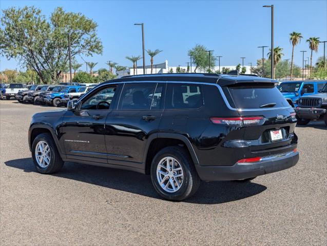 2021 Jeep Grand Cherokee L Laredo 4x2