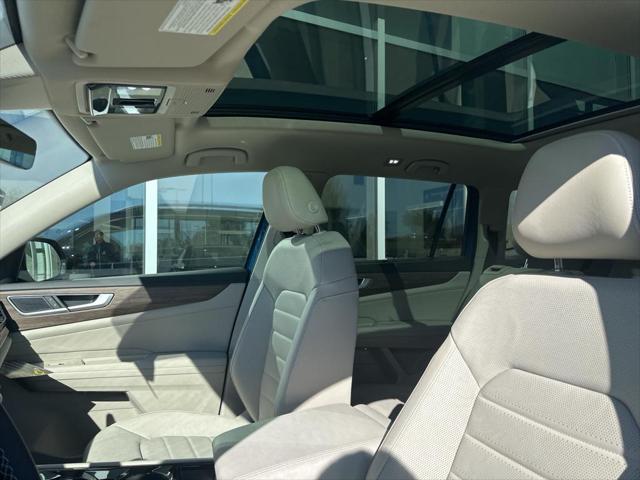2025 Volkswagen Atlas 2.0T SEL