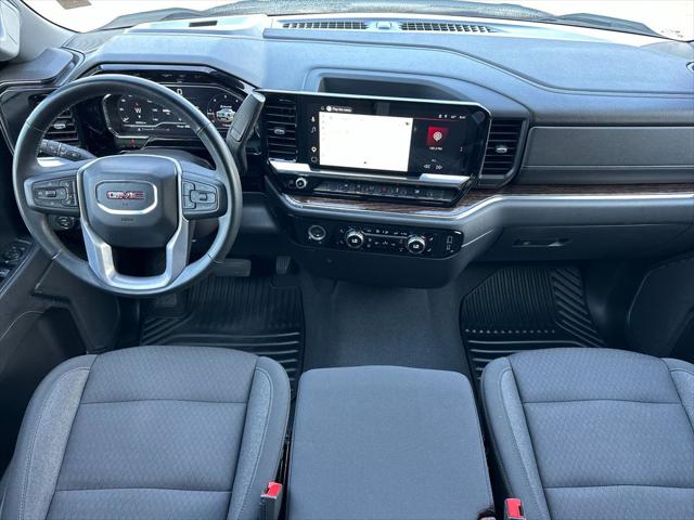 2023 GMC Sierra 1500 4WD Crew Cab Standard Box SLE