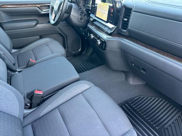 2023 GMC Sierra 1500 4WD Crew Cab Standard Box SLE
