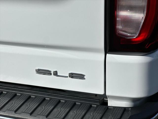 2023 GMC Sierra 1500 4WD Crew Cab Standard Box SLE