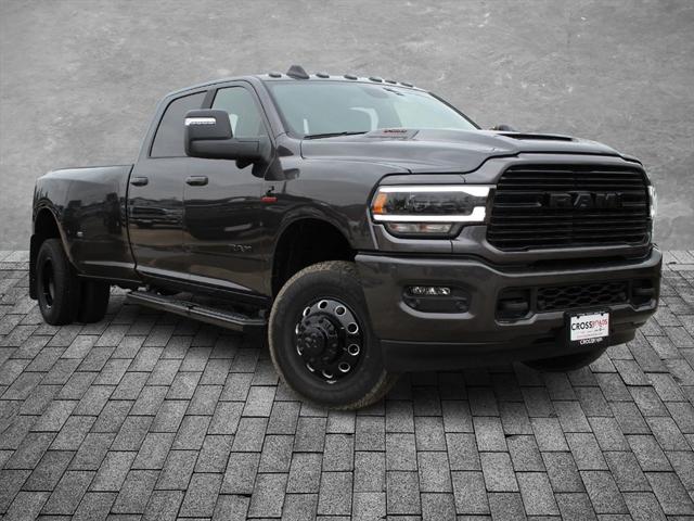 2024 RAM Ram 3500 RAM 3500 LARAMIE CREW CAB 4X4 8 BOX