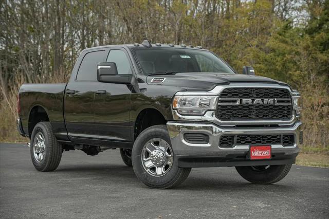 2024 RAM Ram 2500 RAM 2500 TRADESMAN CREW CAB 4X4 64 BOX