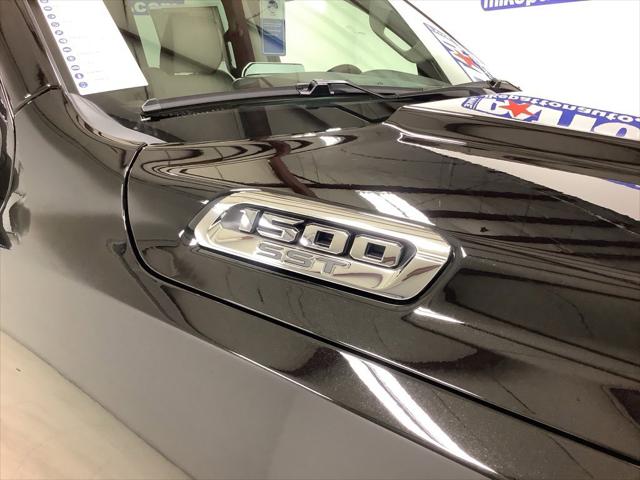 2025 RAM Ram 1500 RAM 1500 LARAMIE CREW CAB 4X4 64 BOX