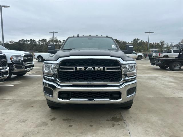 2024 RAM Ram 3500 RAM 3500 TRADESMAN CREW CAB 4X4 8 BOX