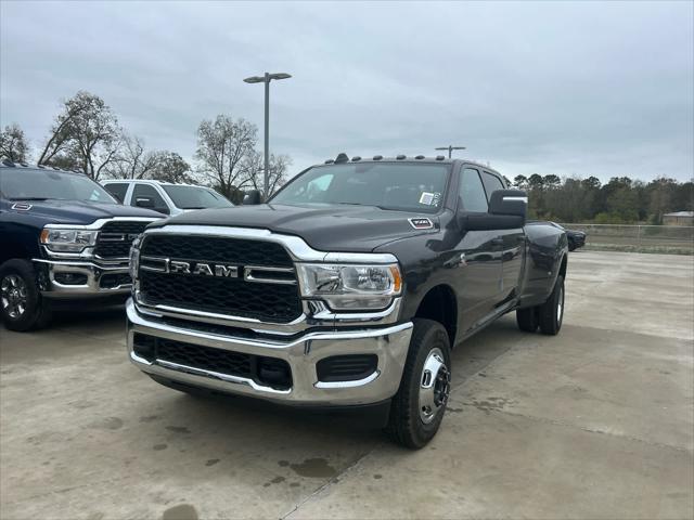 2024 RAM Ram 3500 RAM 3500 TRADESMAN CREW CAB 4X4 8 BOX