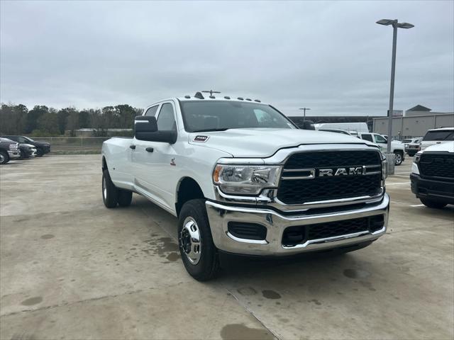 2024 RAM Ram 3500 RAM 3500 TRADESMAN CREW CAB 4X4 8 BOX