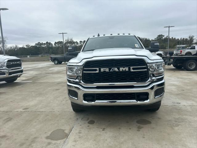 2024 RAM Ram 3500 RAM 3500 TRADESMAN CREW CAB 4X4 8 BOX