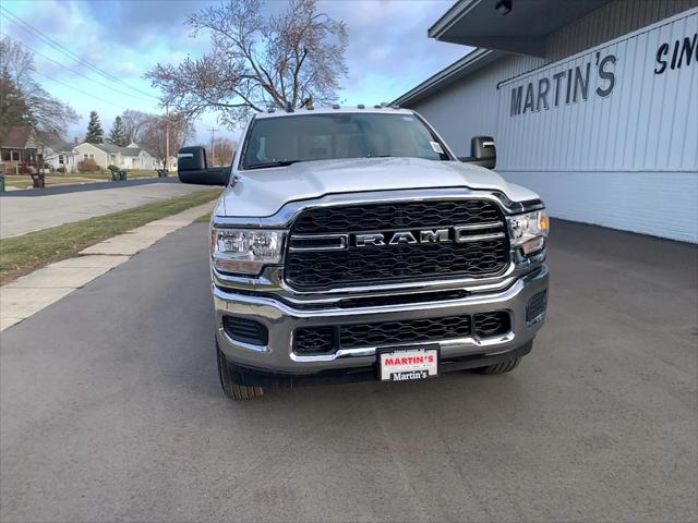 2024 RAM Ram 2500 RAM 2500 TRADESMAN CREW CAB 4X4 64 BOX