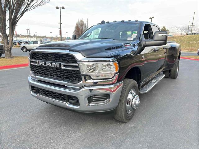 2024 RAM Ram 3500 RAM 3500 TRADESMAN CREW CAB 4X4 8 BOX