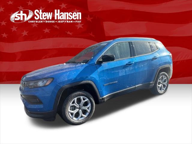 2025 Jeep Compass COMPASS LATITUDE 4X4