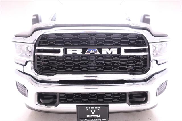 2024 RAM Ram 3500 RAM 3500 TRADESMAN CREW CAB 4X4 8 BOX