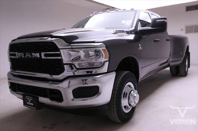 2024 RAM Ram 3500 RAM 3500 TRADESMAN CREW CAB 4X4 8 BOX