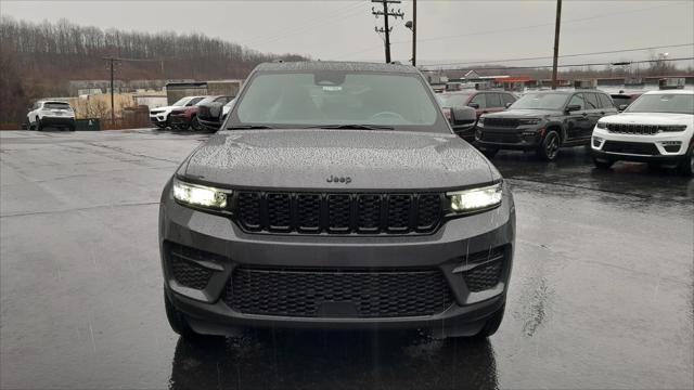 2025 Jeep Grand Cherokee GRAND CHEROKEE ALTITUDE 4X4