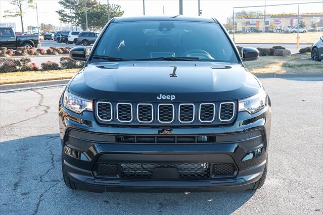 2025 Jeep Compass COMPASS SPORT 4X4