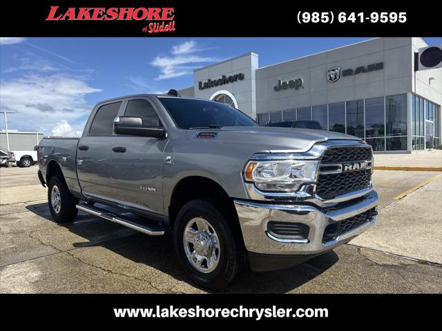 2022 RAM 3500 Tradesman Crew Cab 4x4 64 Box