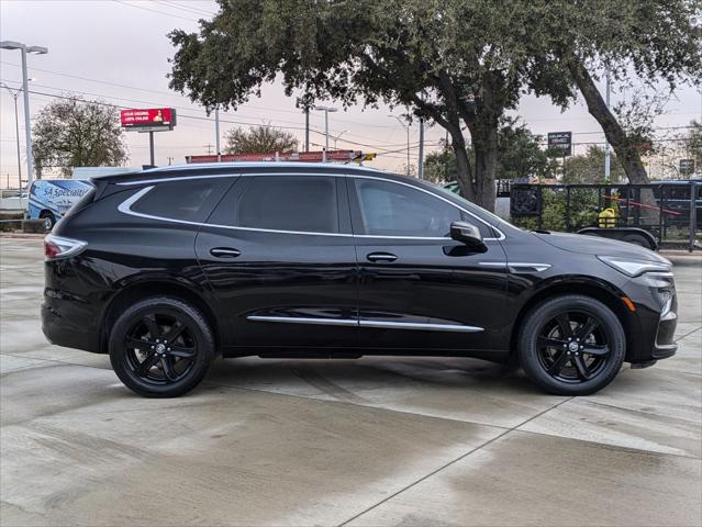 2023 Buick Enclave Essence FWD