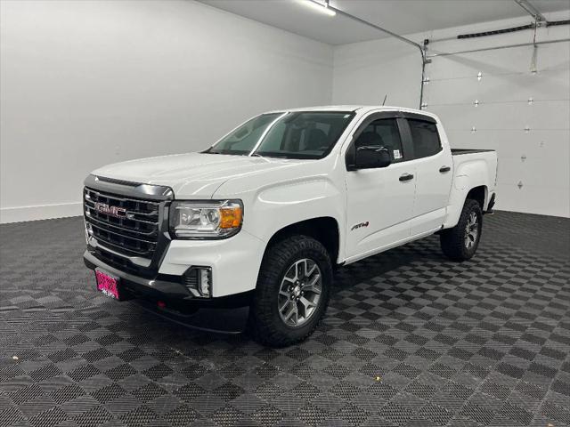 2022 GMC Canyon 4WD Crew Cab Short Box AT4 - Cloth