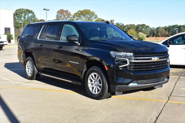 2023 Chevrolet Suburban 2WD LT