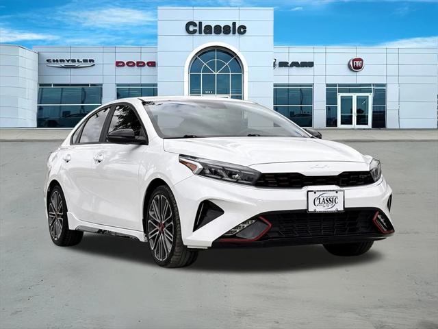 2023 Kia Forte GT Manual