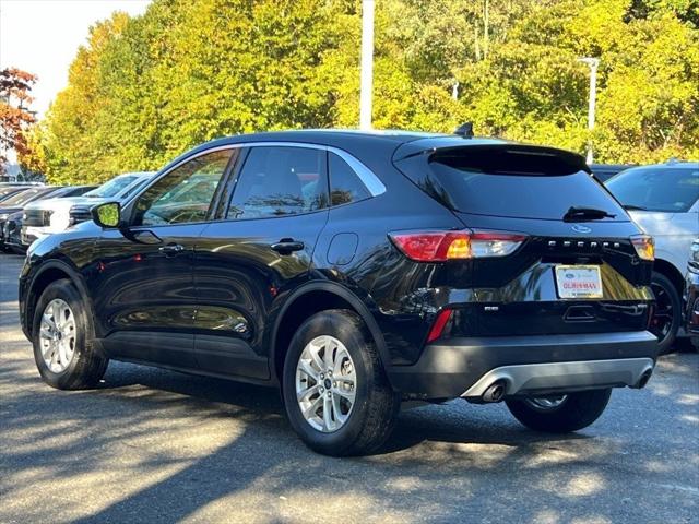 2021 Ford Escape SE Hybrid