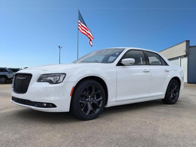 2023 Chrysler 300 300S