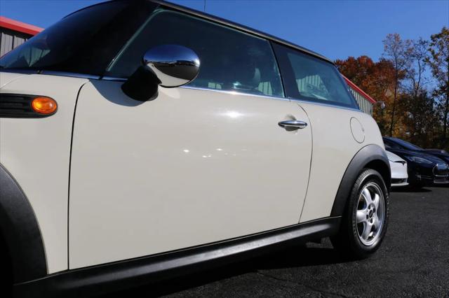 2009 MINI Cooper Cooper