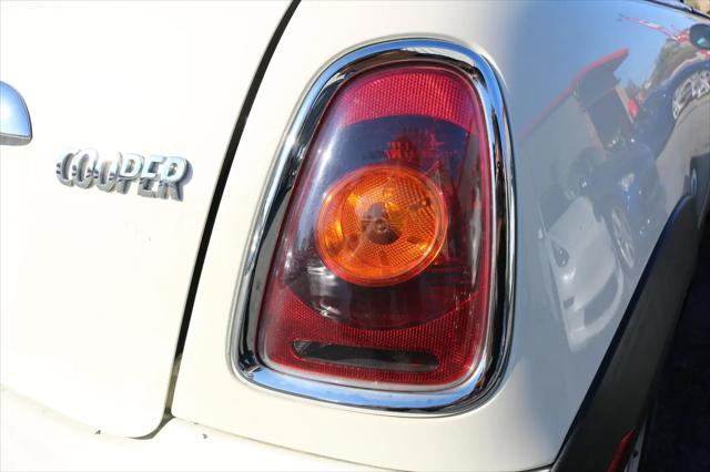 2009 MINI Cooper Cooper