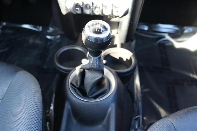 2009 MINI Cooper Cooper