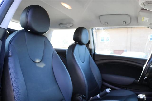 2009 MINI Cooper Cooper
