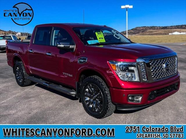 2017 Nissan TITAN