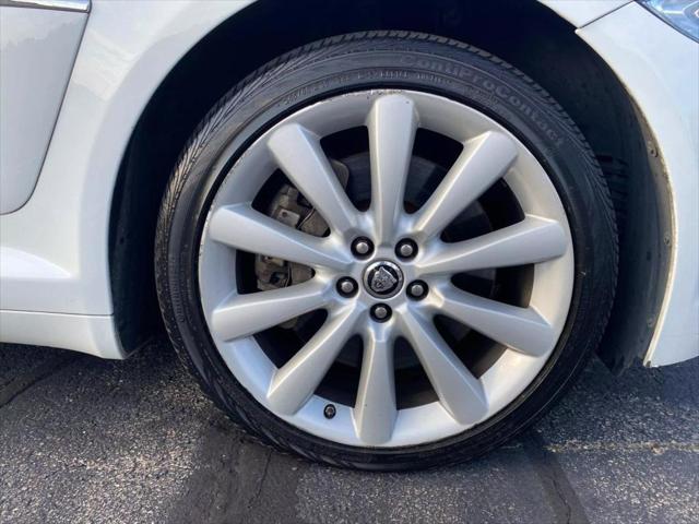 2013 Jaguar XF V6 SC