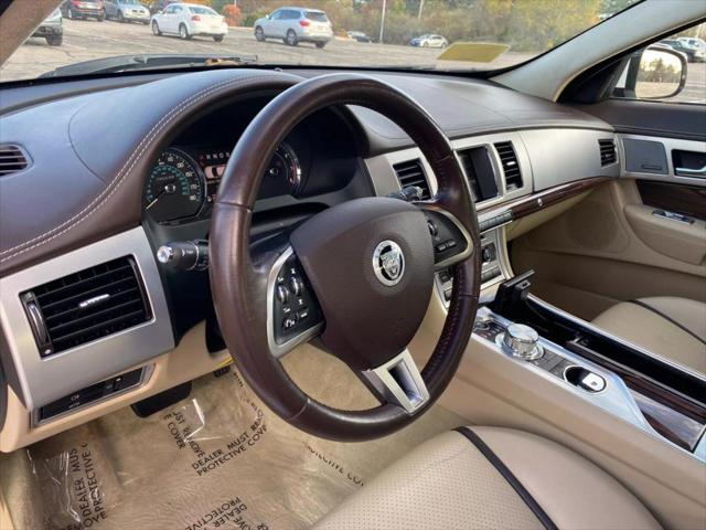 2013 Jaguar XF V6 SC