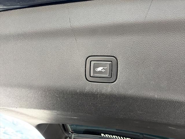 2021 GMC Yukon 4WD Denali