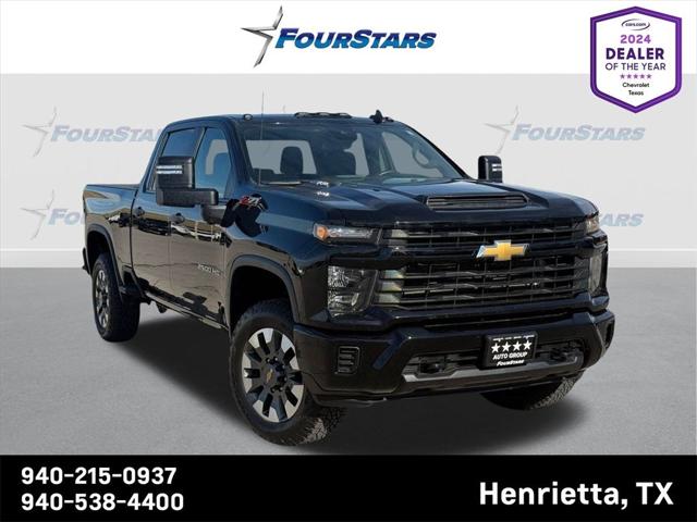 2024 Chevrolet Silverado 2500HD 4WD Crew Cab Standard Bed Custom