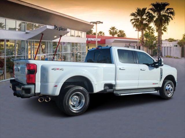 2023 Ford F-350 LARIAT