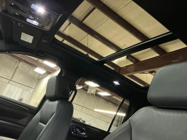 2022 Chevrolet Suburban 4WD Z71