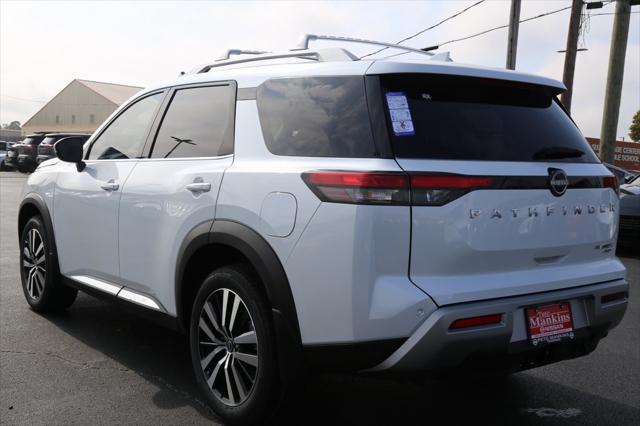 2025 Nissan Pathfinder Platinum 4WD