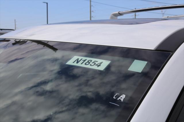 2025 Nissan Pathfinder SL FWD