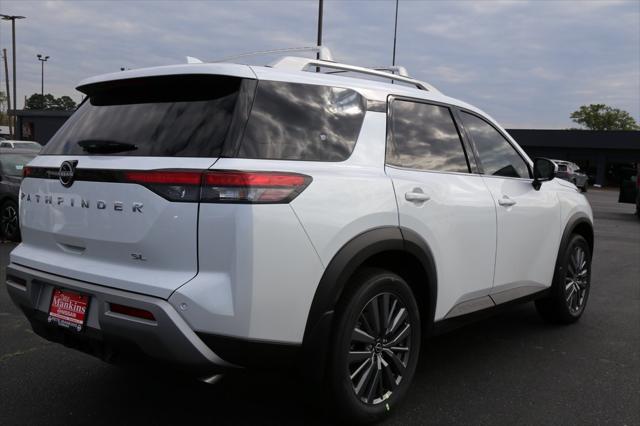 2025 Nissan Pathfinder SL FWD